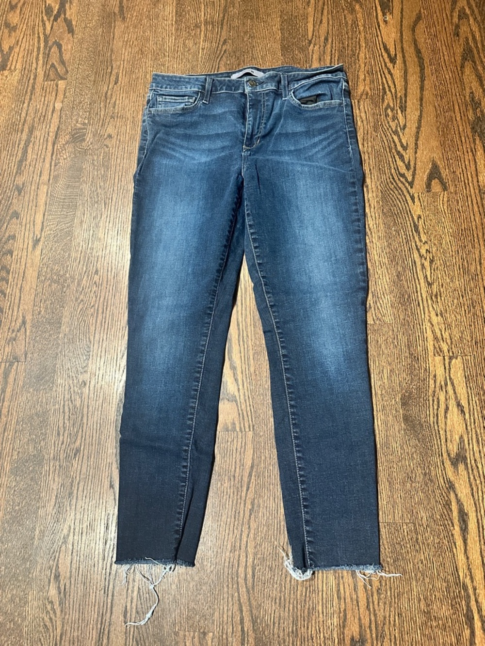 Joe's Jeans Dark Blue Faded Wash Jeans with Raw Hem in W31